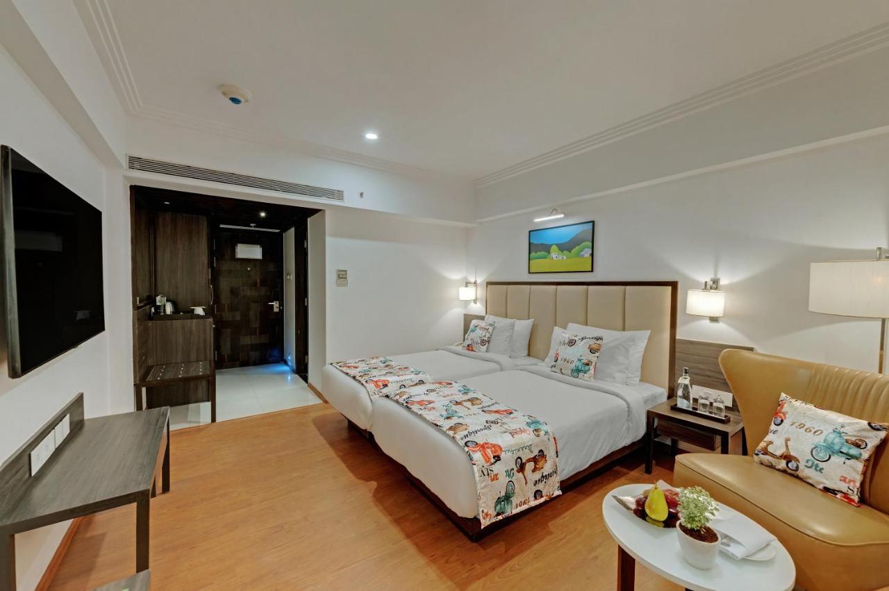 Hotel The Fern Residency Turbhe à Navi Mumbai Extérieur photo