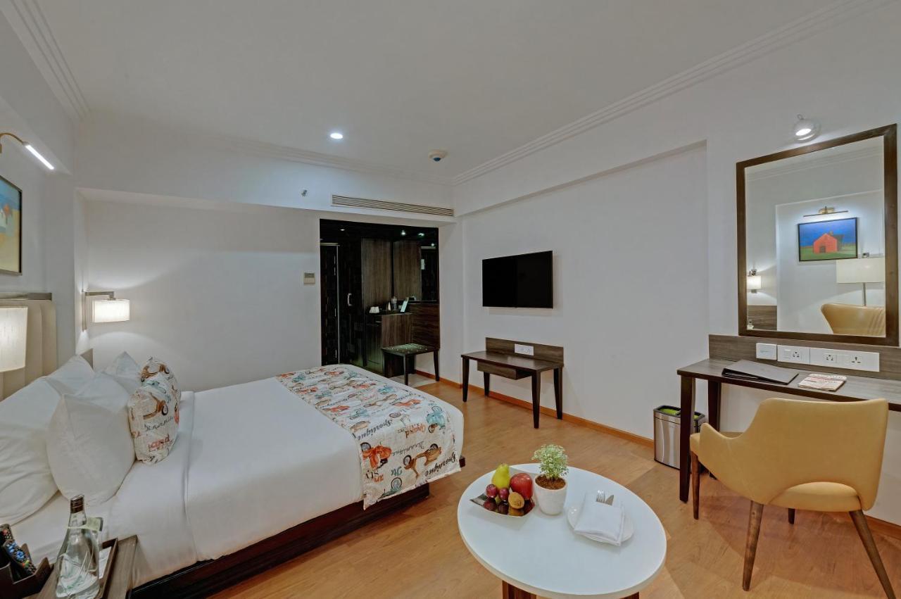 Hotel The Fern Residency Turbhe à Navi Mumbai Extérieur photo