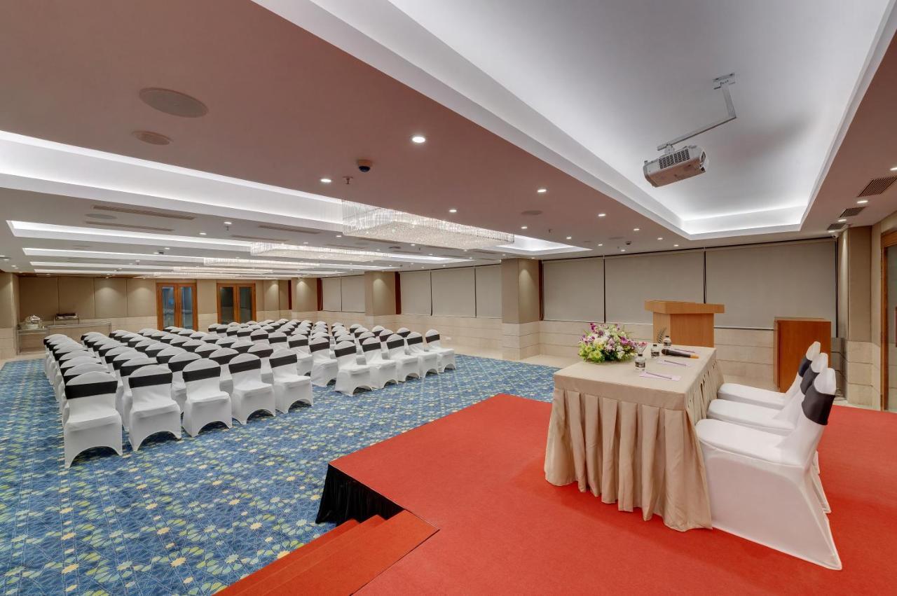 Hotel The Fern Residency Turbhe à Navi Mumbai Extérieur photo